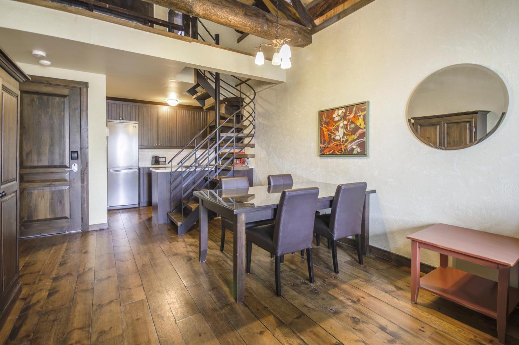 Du Taureau Mini-hôtel 4*